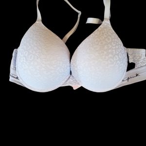 Victoria Secrets pink push up bra 36 D
